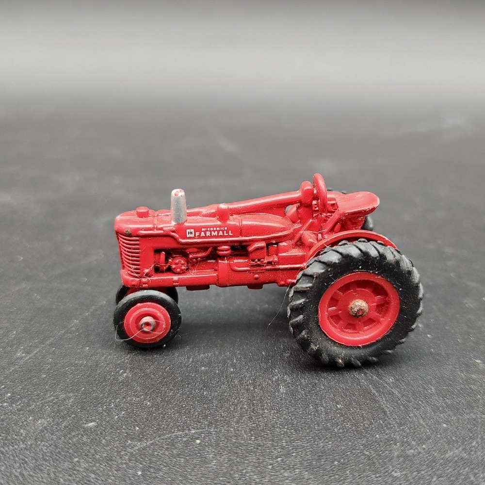 Ertl 1.5" Red McCormick Farmall Diecast Tractor Miniature Collectible Toy Model